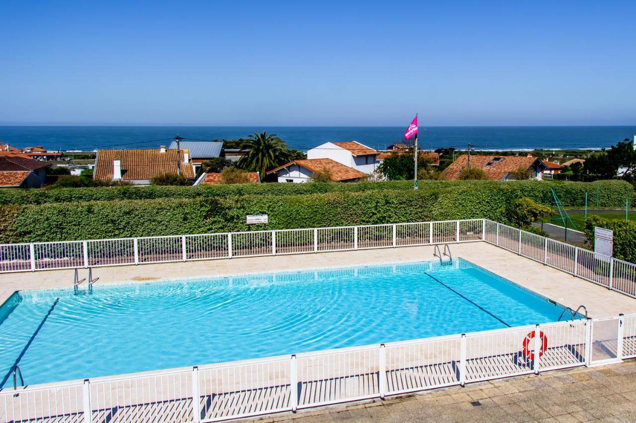 Village Vacances Azureva Anglet Buitenkant foto