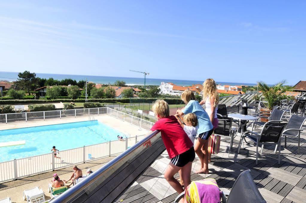 Village Vacances Azureva Anglet Buitenkant foto